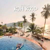 To The Sea The Resort ที่พักติดทะเลเกาะกูด