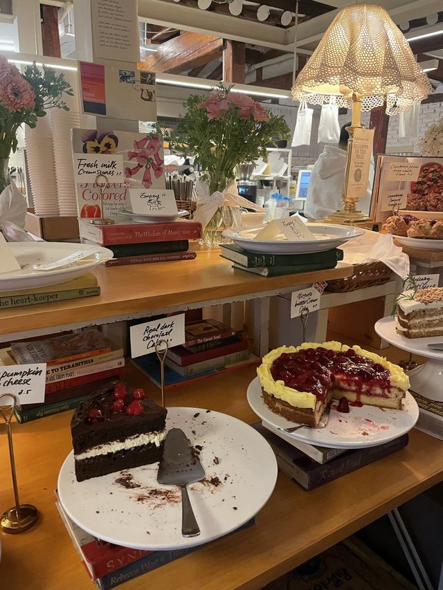 [안국] 비주얼에 한 입, 맛에 한 입!