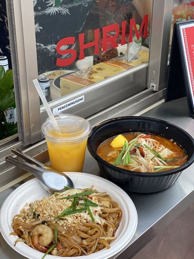 눈만 돌리면 송정해수욕장이 보이는 힙한 태국음식점, 누들누들찹찹🍜