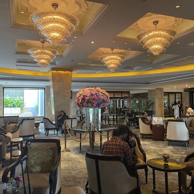 영화 뭄바이호텔의 “Taj Mahal Hotel”