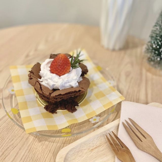 Gd. Avocado cafe