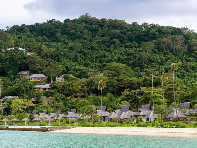 SAii Phi Phi Island Village SAii Phi Phi Island Village
