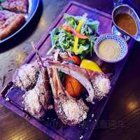 遠離市區 • 氣氛極好 - A Tavola Bar & Grill