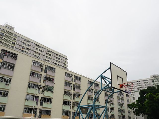 【彩虹邨籃球場】