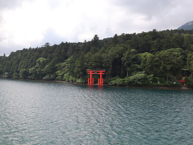 箱根海賊船（芦ノ湖）