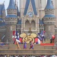 Parades @ Disneyland 