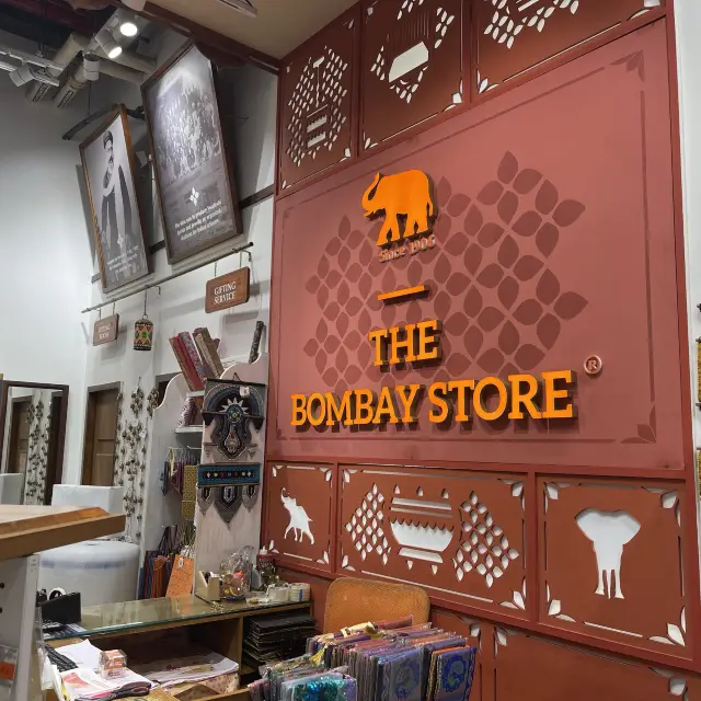 뭄바이에서 가장 인도스러운 “ THE BOMBAY STORE”