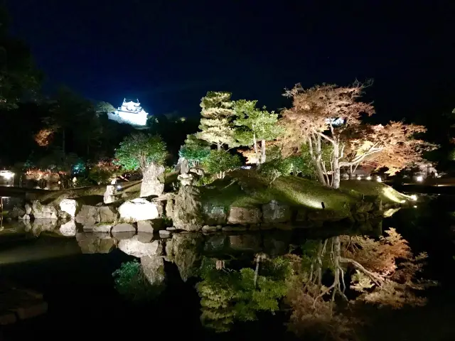【滋賀】紅葉ライトアップ！彦根城をご紹介