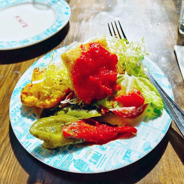 圓方頂樓，曬太陽午餐！嘆！