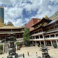 Jing’an temple - Gorgeous!