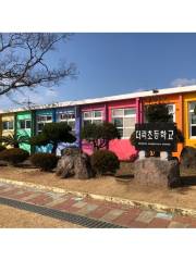 Deoreok Elementary School