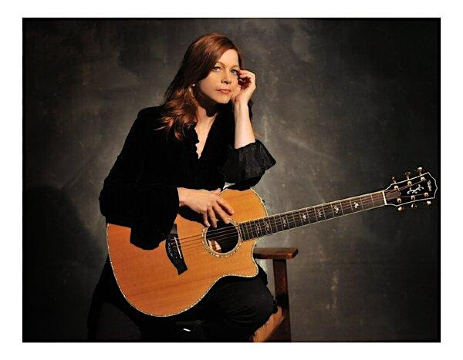 Carrie Newcomer | The First Church in Belmont Unitarian Universalist