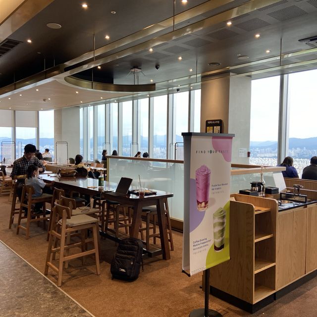 대전 신세계백화점 38층 스타벅스 야경