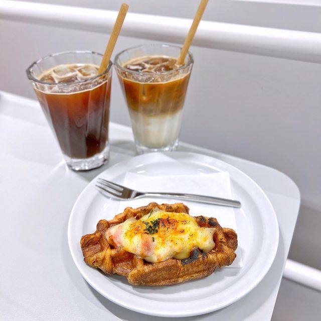 連鎖高質咖啡店！NOC coffee cafe hopping 推薦，簡約裝潢打卡必去
