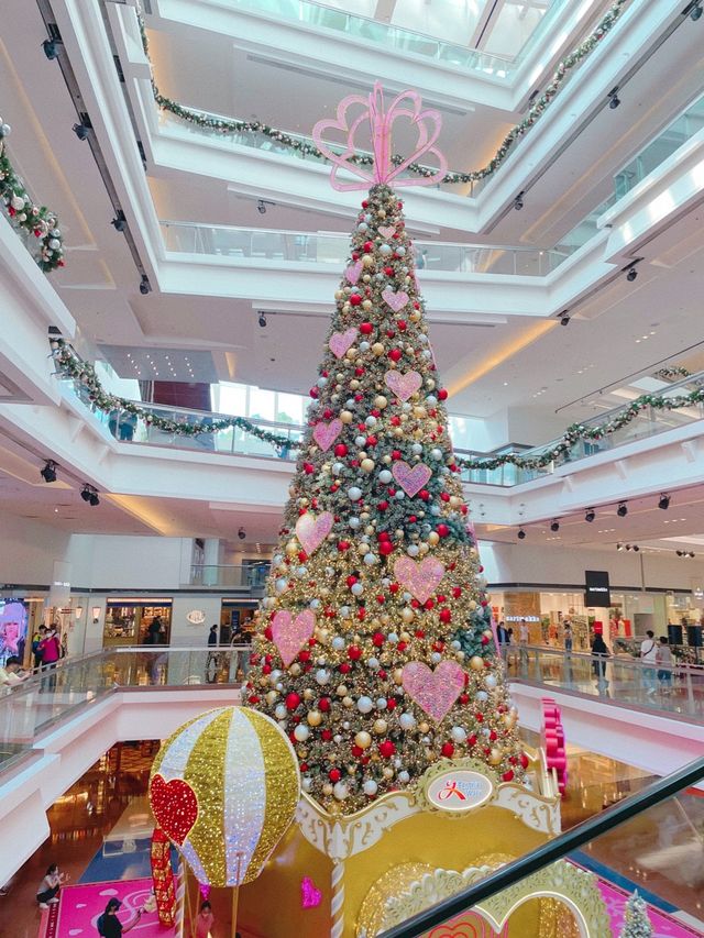 聖誕打卡🎅🏼 香港巨型粉紅聖誕樹🎄又一城