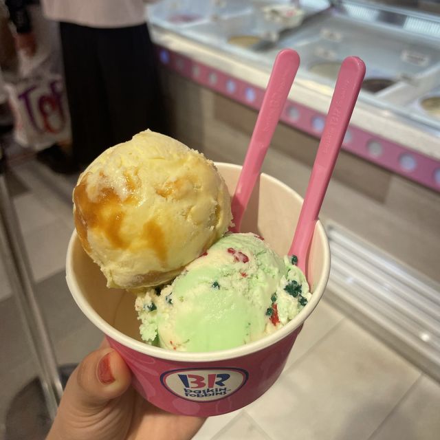 粉紅泡泡氛圍冰淇淋🍦31 ICE CREAM(Baskin Robbins)