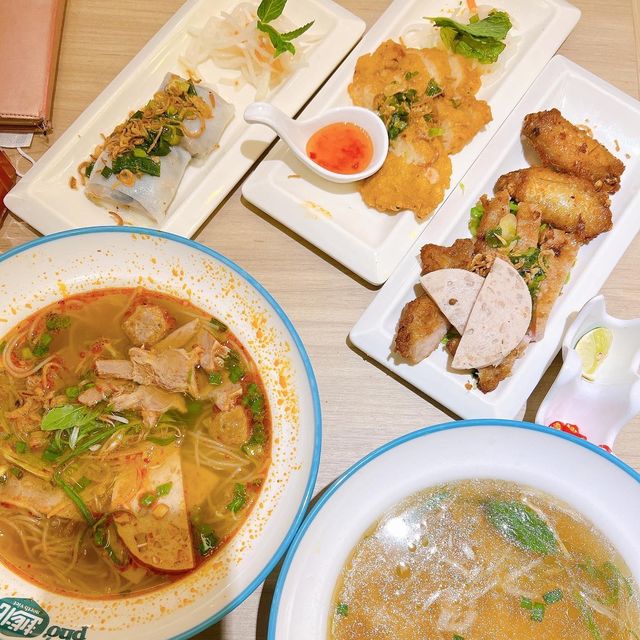 《 粉嶺名都正宗越南菜》