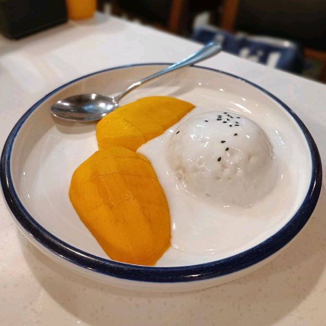 香料十足九龍城泰菜