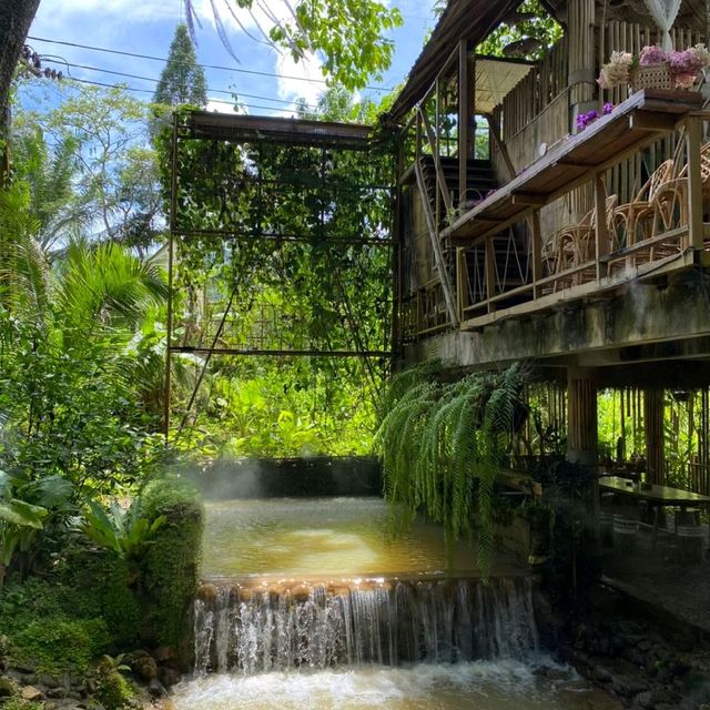 บ้านไร่ไออรุณ ระนอง