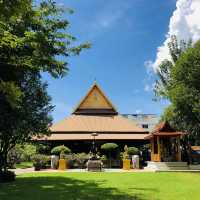 "ออกพรรษา ไหว้พระ ทำบุญ ที่เมืองอุบล"