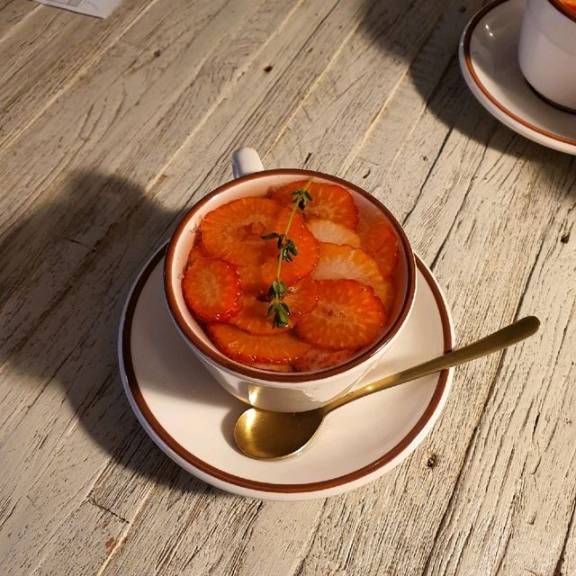 전포 카페거리, 꾸오이아노 🍓