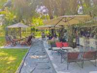 คาเฟ่ Hydeh Haus สวนสวยในบ้านหลังใหญ่