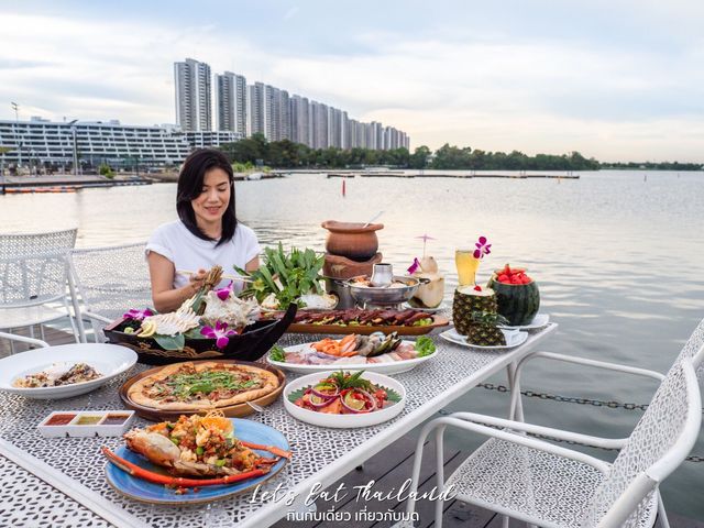 Impact Lakefront มาที่เดียวครบ ๆ 