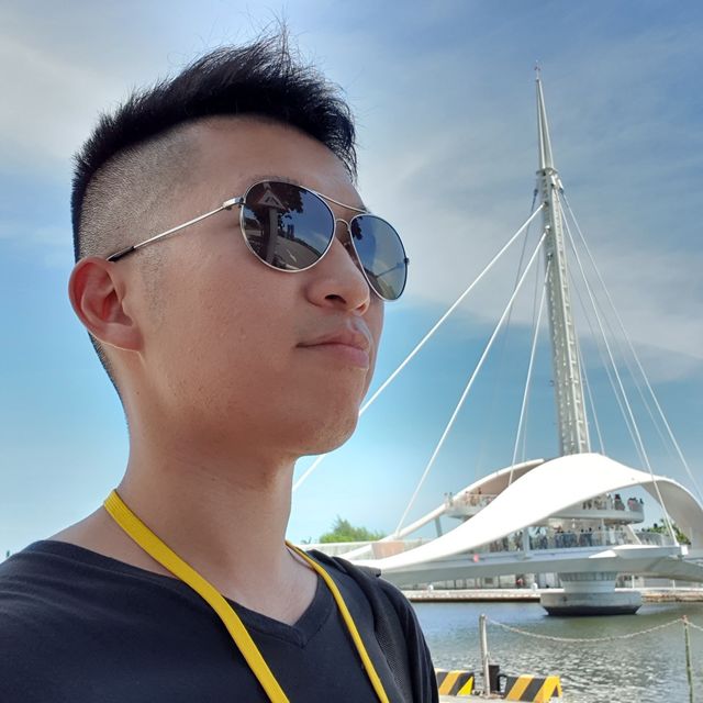 亞洲第一座平行旋轉橋在高雄！