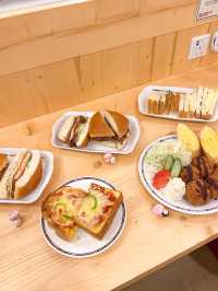 🌟全港首間！日本名古屋人氣咖啡店過江龍「KOMEDA'S Coffee」