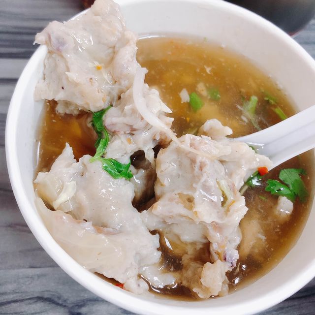 小吃ㄧ下😋 台北李家肉羹