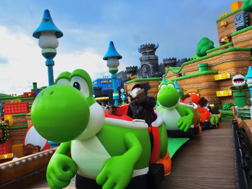 ヨッシーに乗ってのんびり探検 | Trip.com 大阪