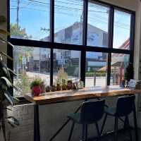 10 SCALE CAFE : คาเฟ่เล็กๆ ซอยมังกร 