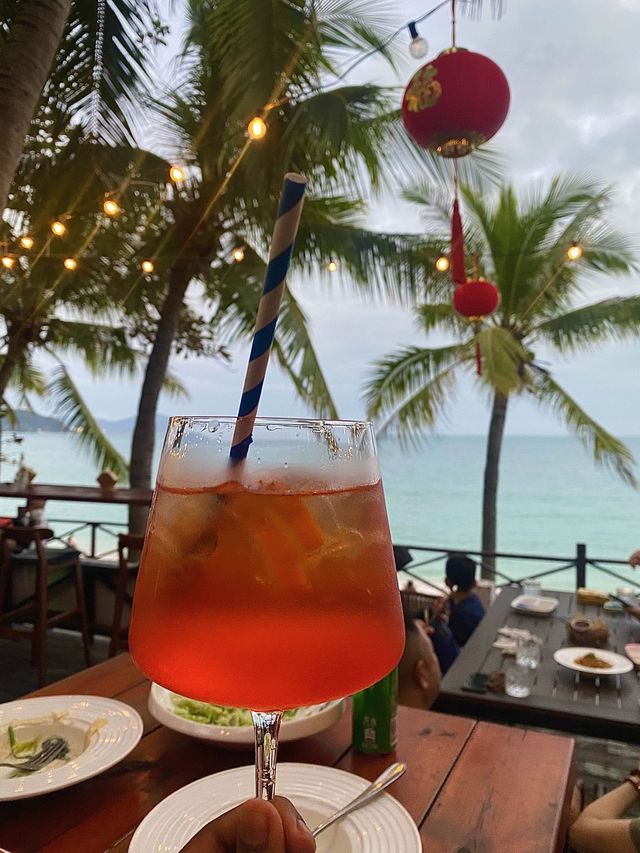 SEASIDE BAR WITH SUPERB COCKTAILS 🍹 