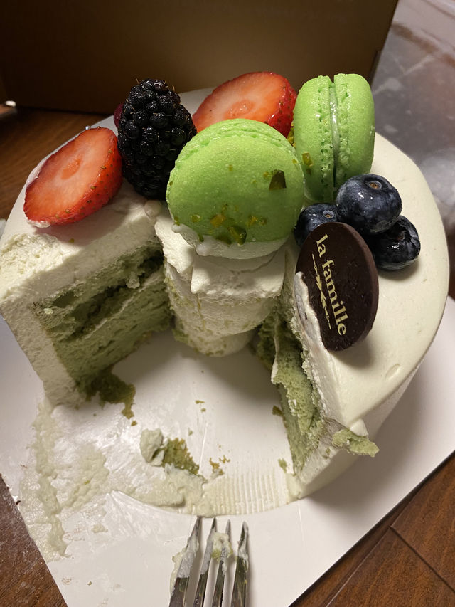  Superrrr Smooth and Soft Cream Pistachio Cake