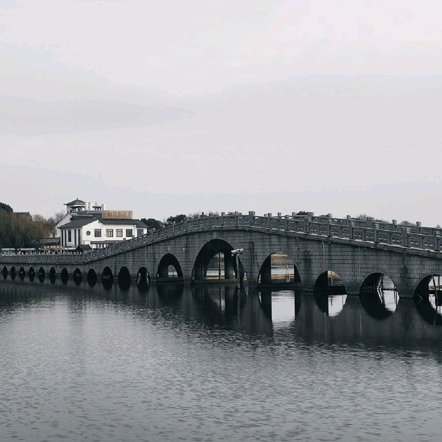 Zhouzhuang -the first water town of China