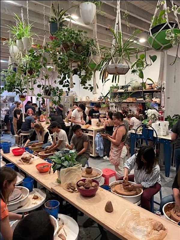 5-Week / Wheel Throwing & Dinnerware Class with Clay | 6138 Geary Blvd