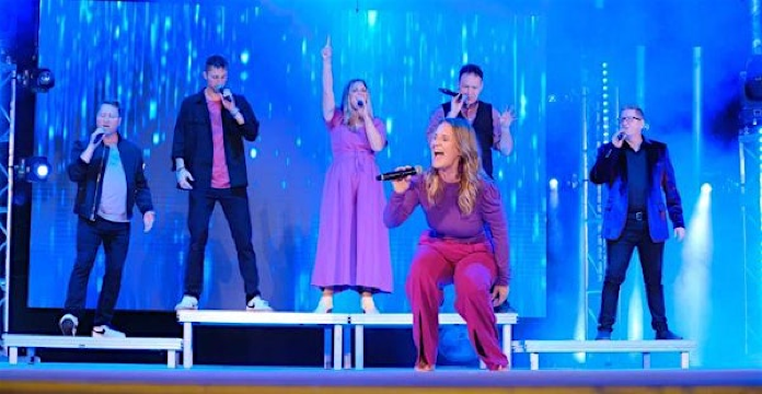 Vocalocity A Cappella | The Sapphire Room at The Riverside Hotel