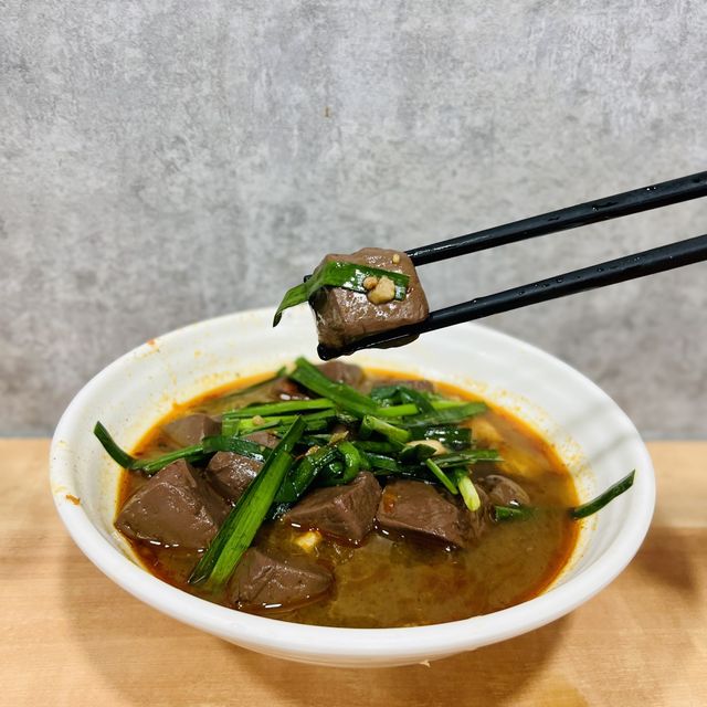 滋味親民滷味店