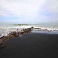 หาดชายดำ