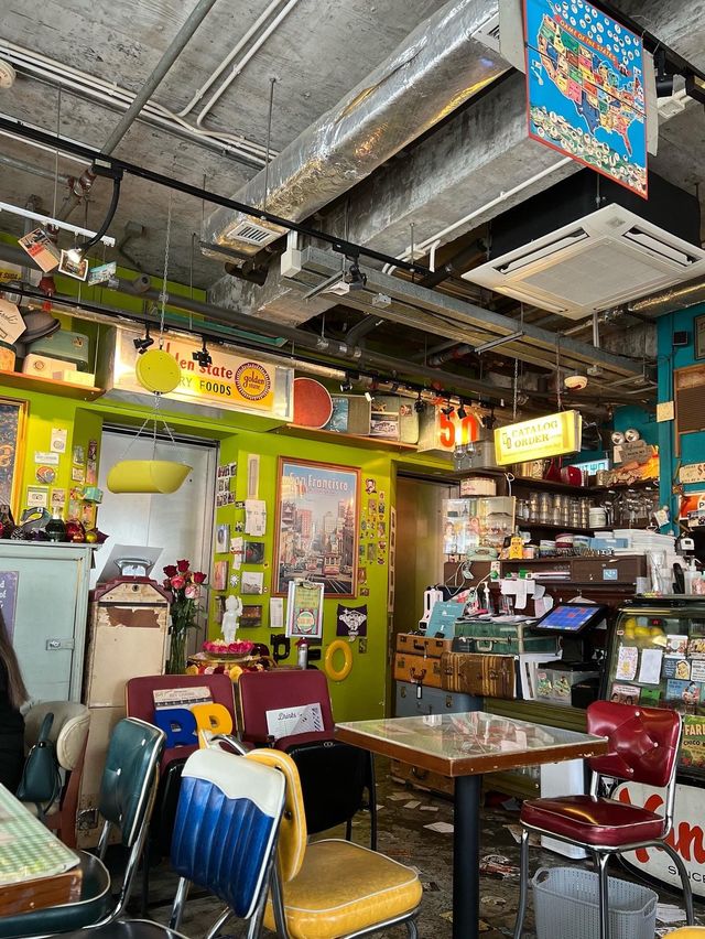  美國50年代主題風素食餐廳