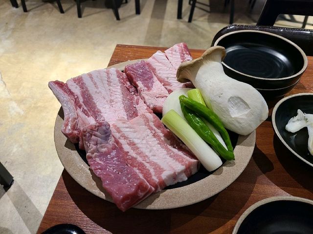 거제여행, 거제현지인맛집 "육갤러리"