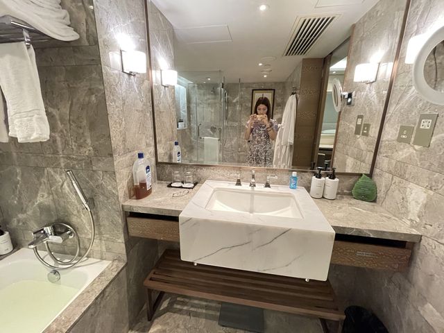 $700體驗海景嘉福酒店半海景套房