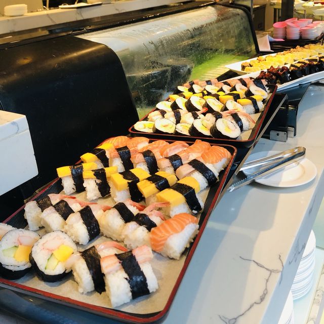 酒店隱蔽的半自助餐
