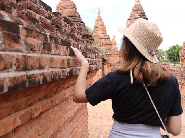 Lost in bagan