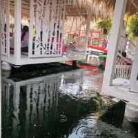 ร้านนั่งชิว  วิวทุ่งนา