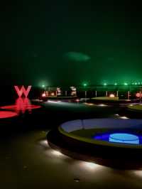 บาร์ rooftop บน Hillside ที่มีดีที่วิวเและดนตรี 