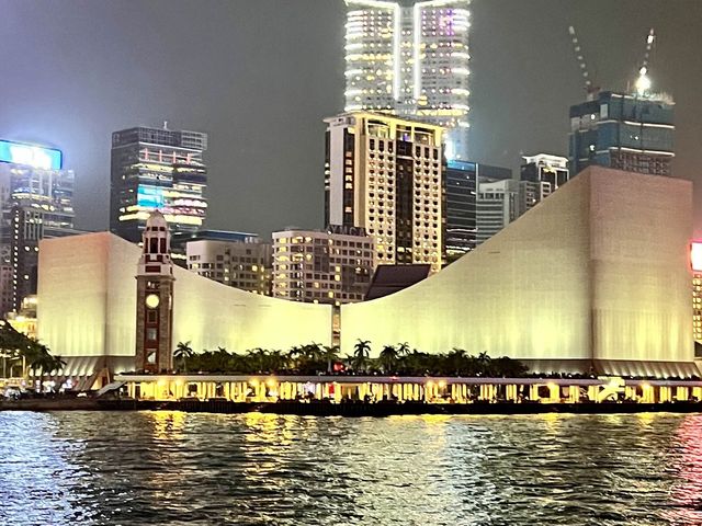 🎉Happy New Year 座天星小輪世星號 ⛴️