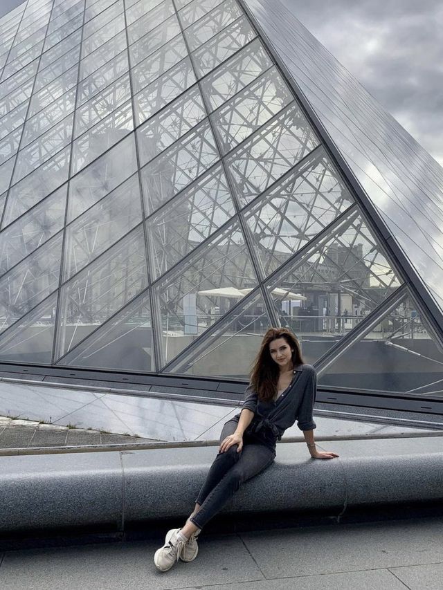 Mona Lisa, Louvre Museum, Paris