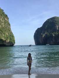 泰國旅遊景點 phi phi island｜李奧納多電影拍攝景點～