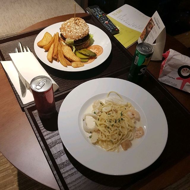 서울 포포인츠 쉐라톤 호텔